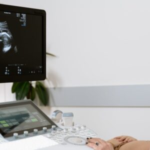 consult medicină internă cu ecografie abdominală